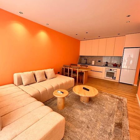 Aia Suites & Apartments Tirana Esterno foto