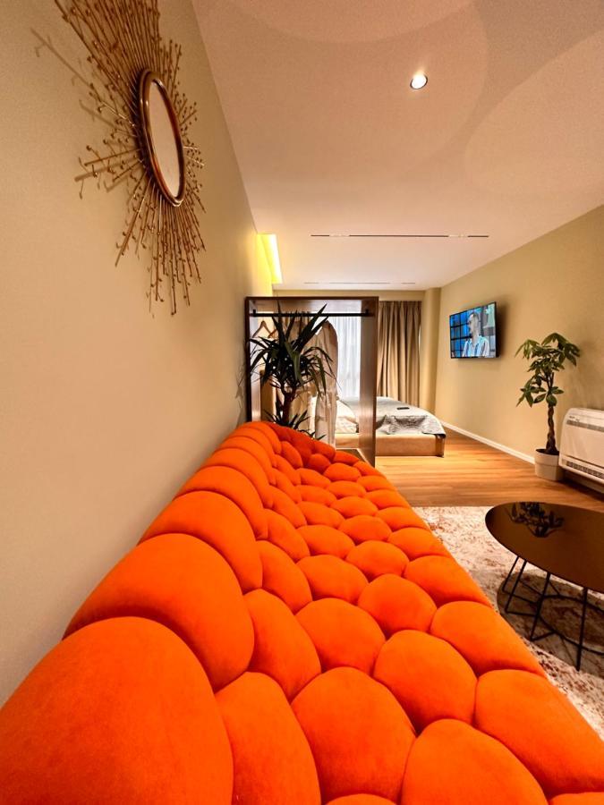 Aia Suites & Apartments Tirana Esterno foto